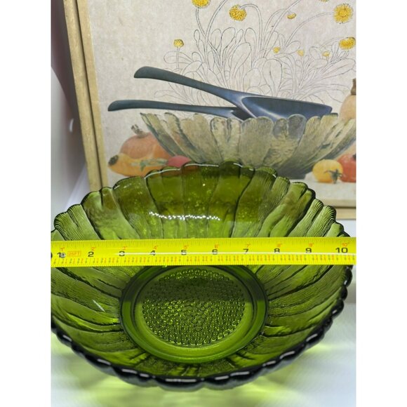 VTG Anchor Hocking Country Estate Salad Bowl Set | 3 Pc Avocado Green 10"x3" - Picture 6 of 10